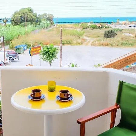 Seaview Apartment *